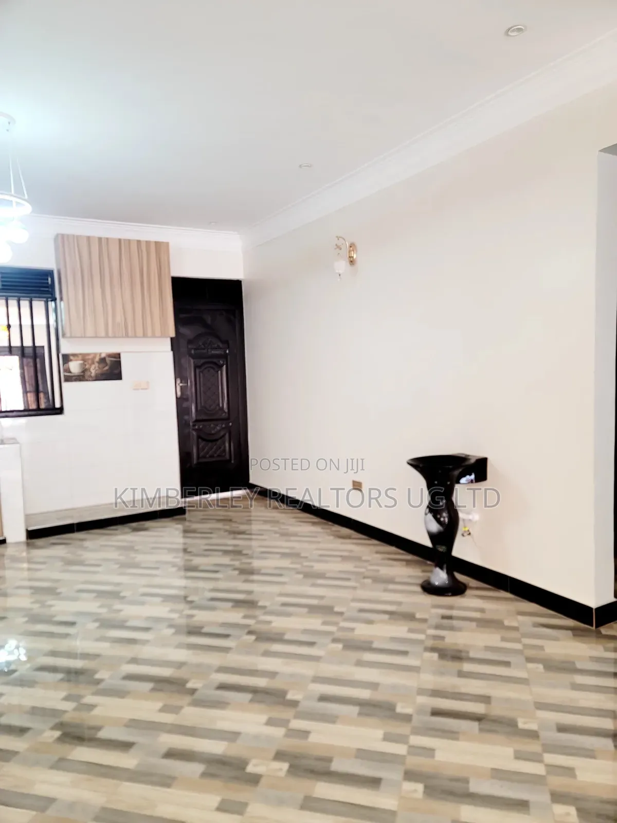 3bdrm House in Ssisa for sale