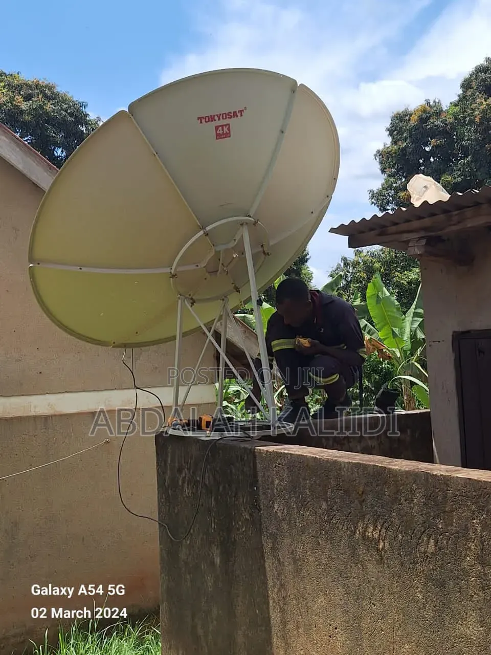 Professional Satellite Dish Installers DSTV Signals Repairs
