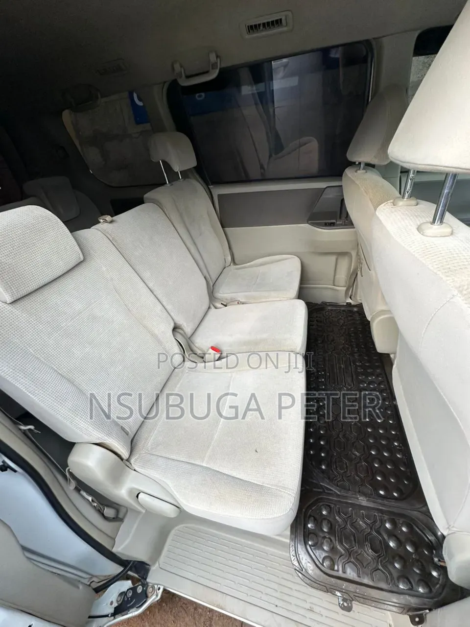 Toyota Noah 2009 White