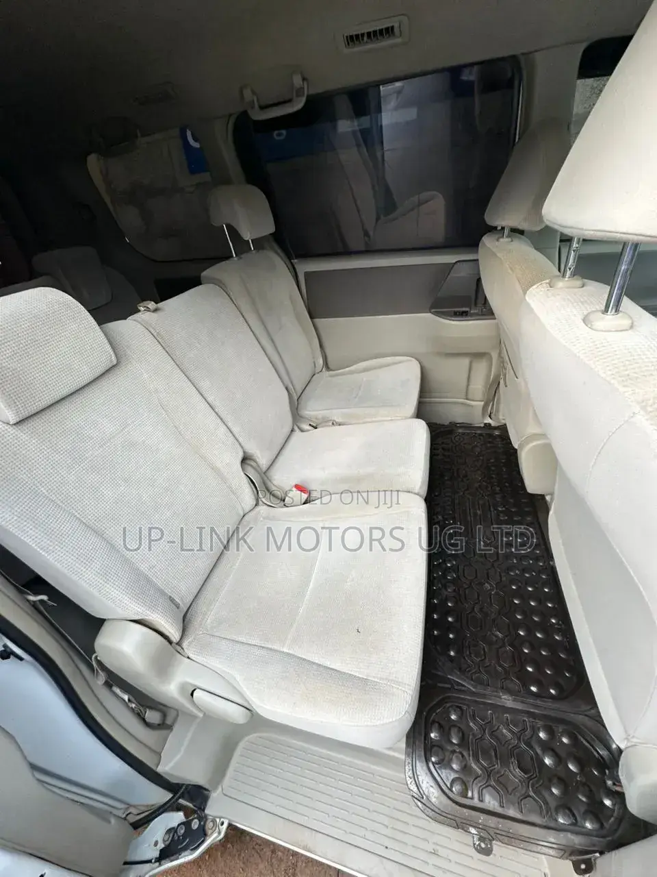 Toyota Noah 2009 White