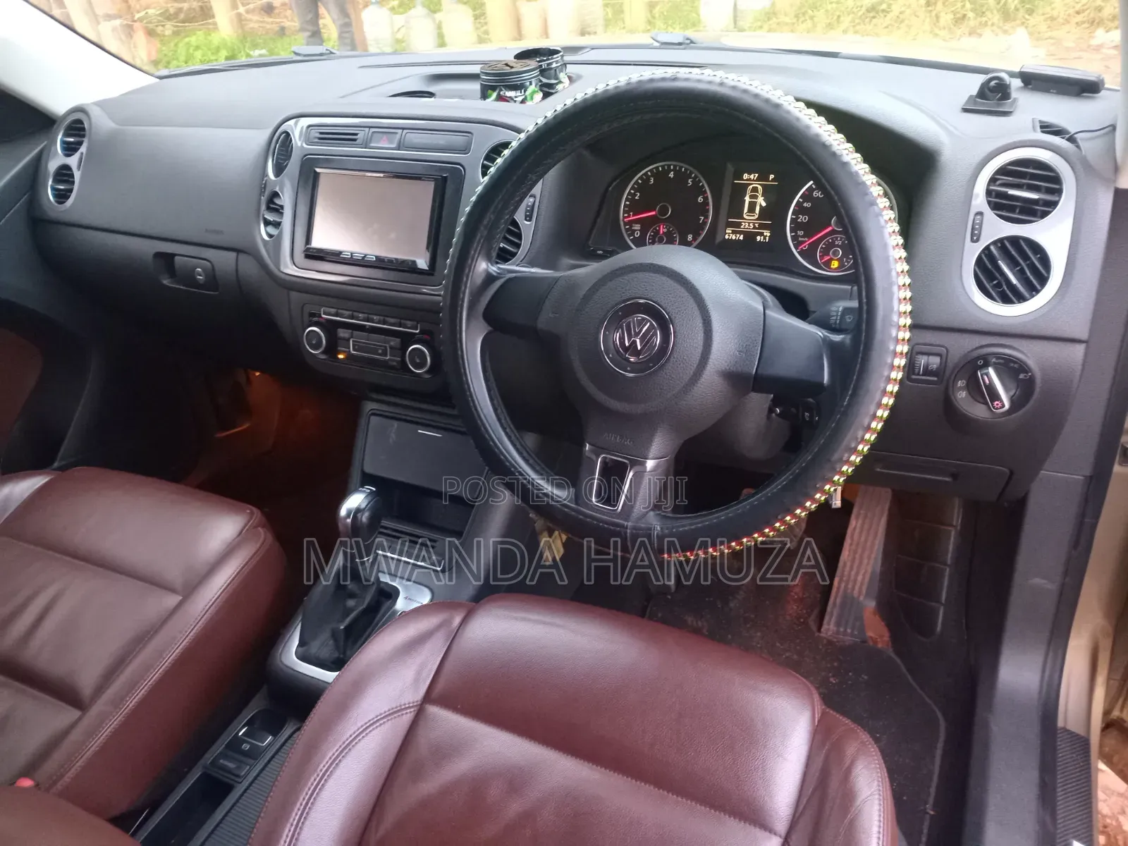 Volkswagen Tiguan 2013 Gold