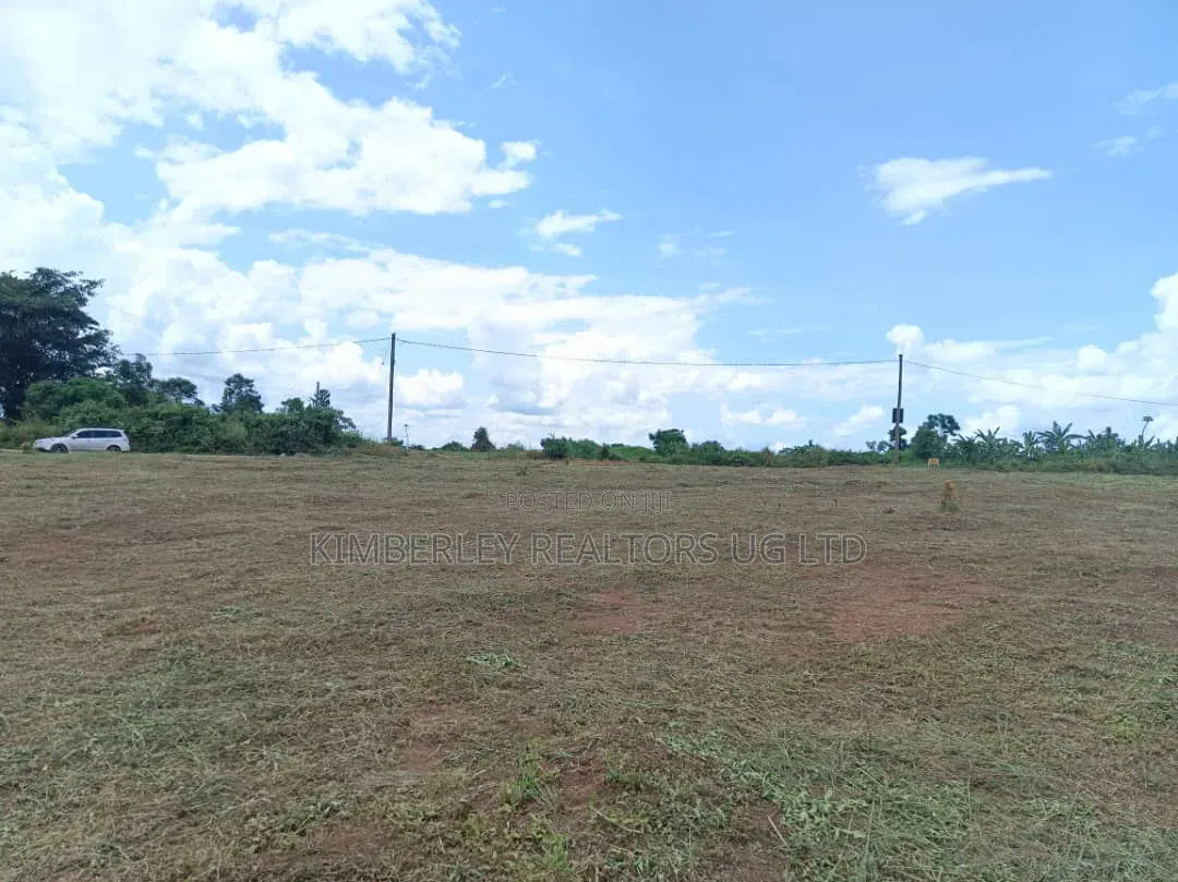 25 Decimals Residential Plots – Namugongo Jjogo at 70m
