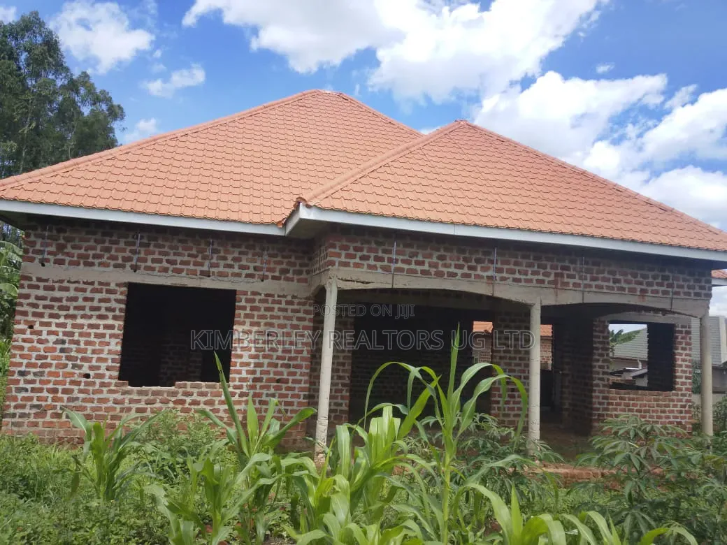 2bdrm House in Gombe for sale