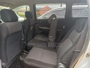 Toyota Wish 2006 Silver