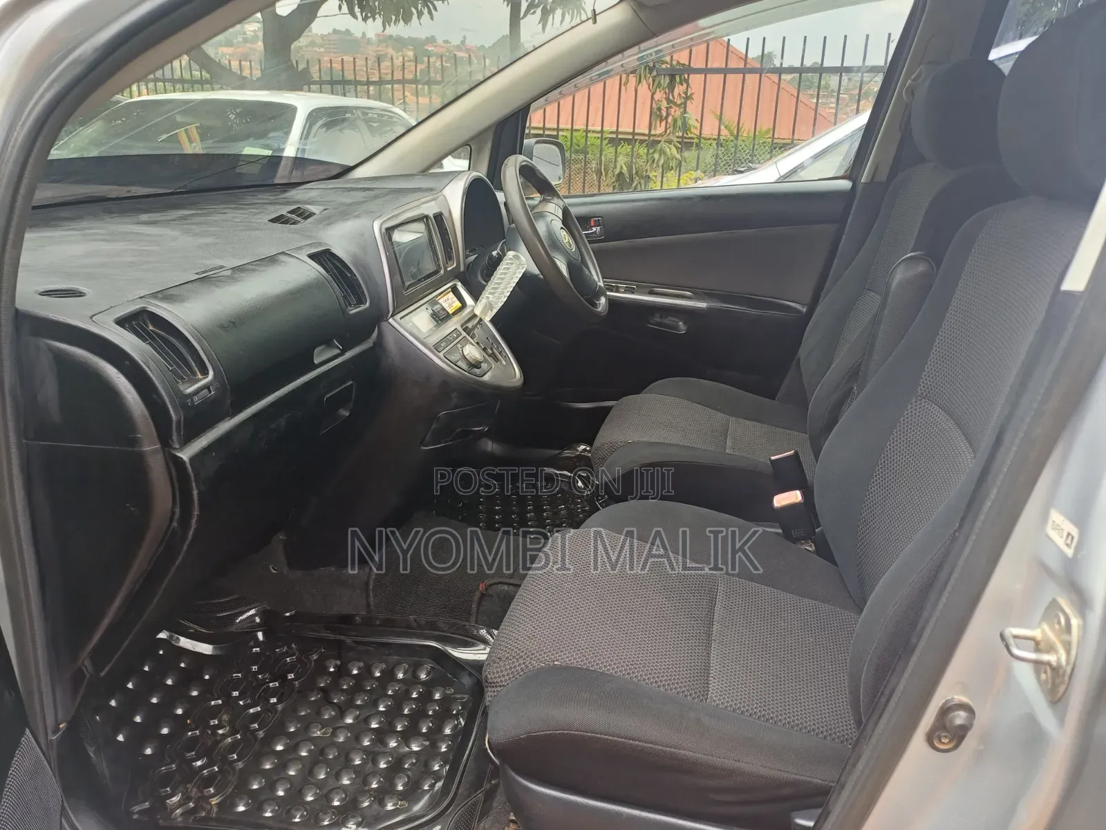 Toyota Wish 2006 Silver