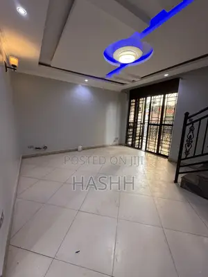 3bdrm Apartment in Muyenga, Central Division for rent