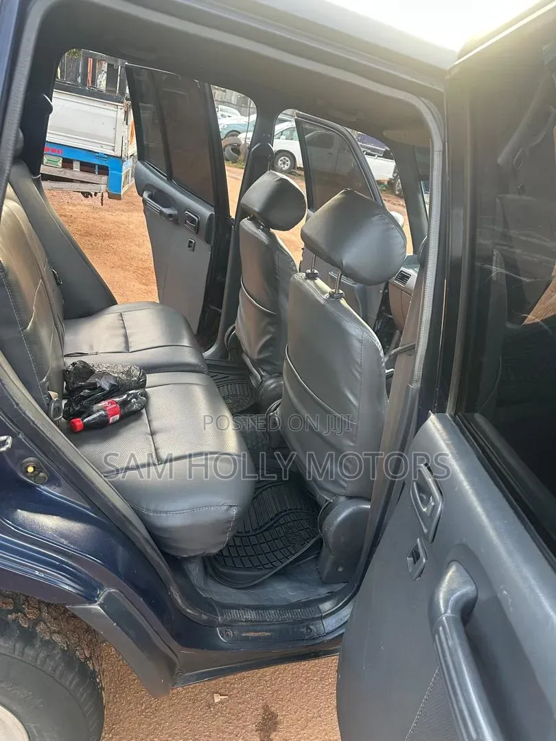 Toyota RAV4 Automatic 2000 Blue
