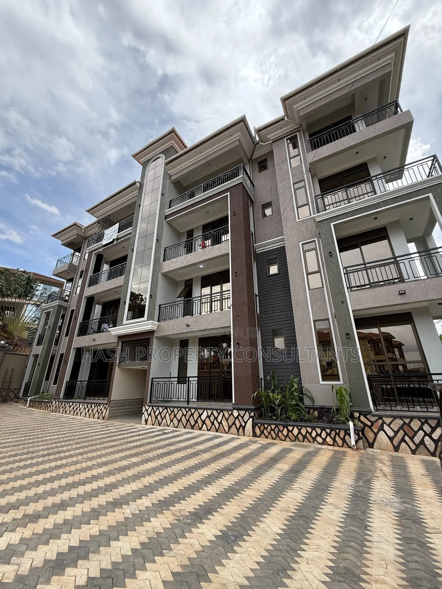 2bdrm Apartment in Muyenga, Central Division for rent