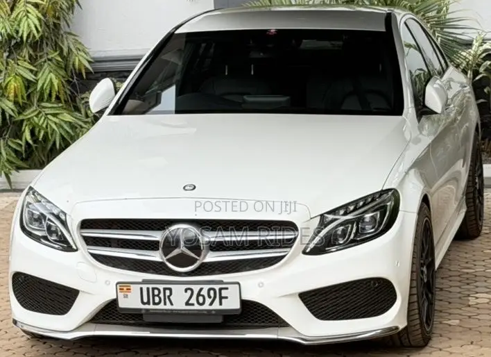 Mercedes-Benz C200 2016 White