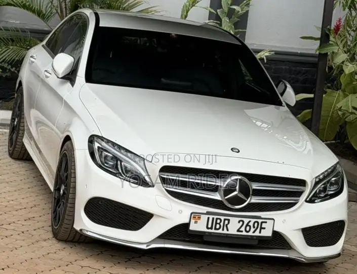 Mercedes-Benz C200 2016 White
