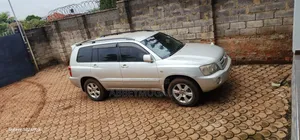 Toyota Kluger 2005 Silver