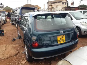 Toyota Duet 2001 Green