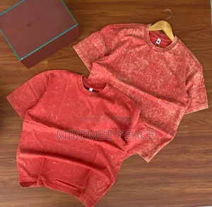 Gent's Round Neck T-Shirts