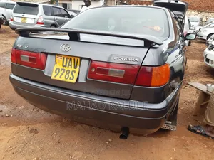 Toyota Corona Premio 1999 Green