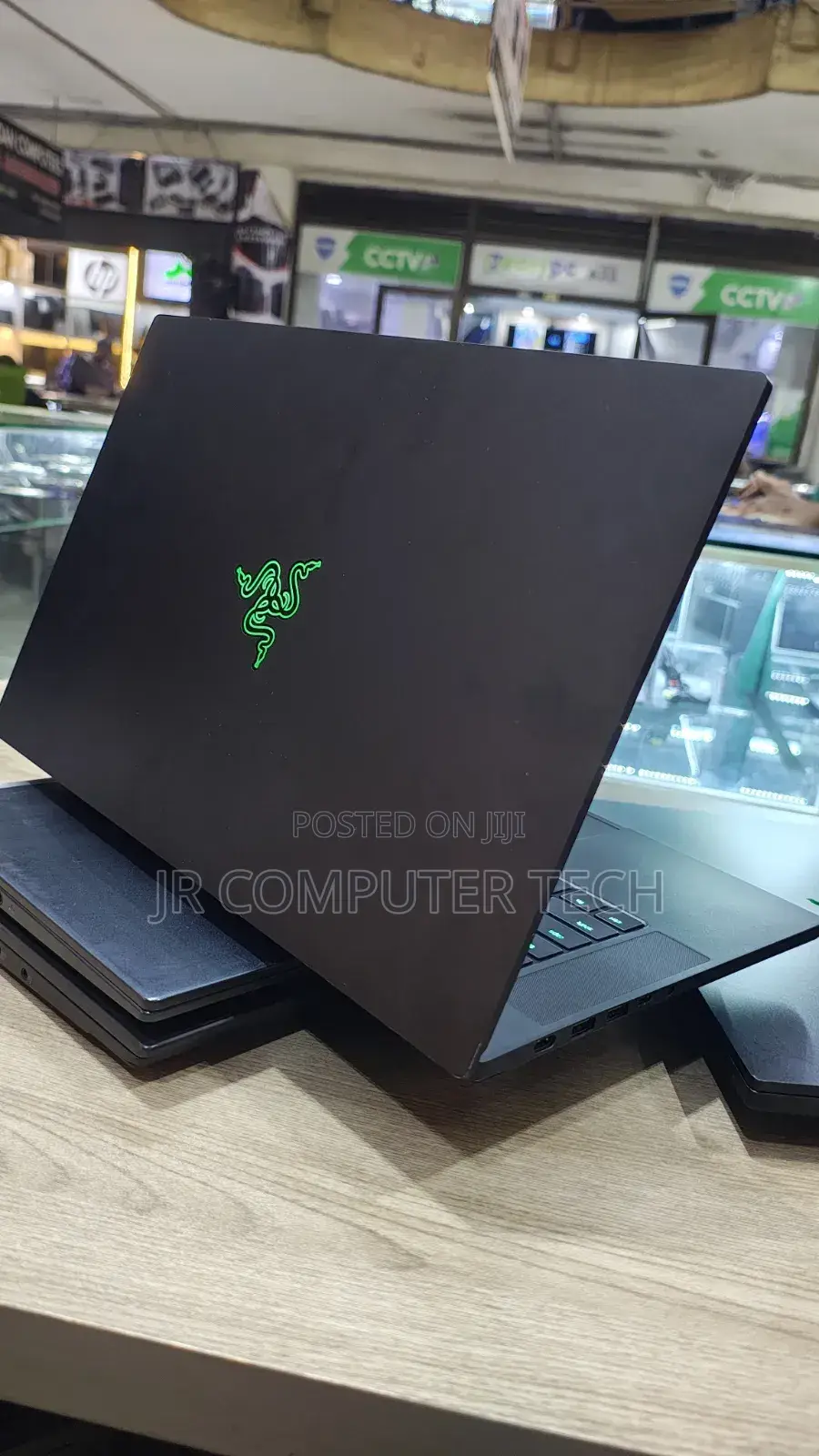 Laptop Razer Blade Advanced 32GB Intel Core i7 SSD 1T