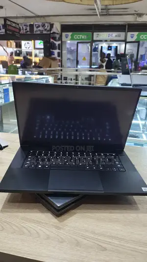 Laptop Razer Blade Advanced 32GB Intel Core i7 SSD 1T