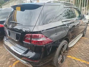 Mercedes-Benz M Class 2013 Black