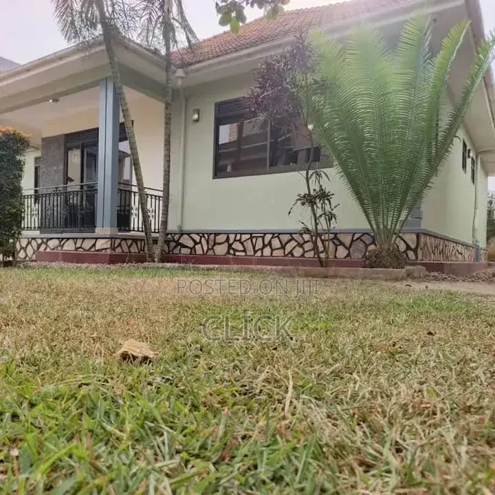 4bdrm House in Ntinda, Nakawa for rent