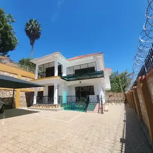 5bdrm Duplex in Munyonyo, Makindye for rent