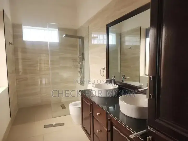 5bdrm Duplex in Buziga, Nakawa for rent