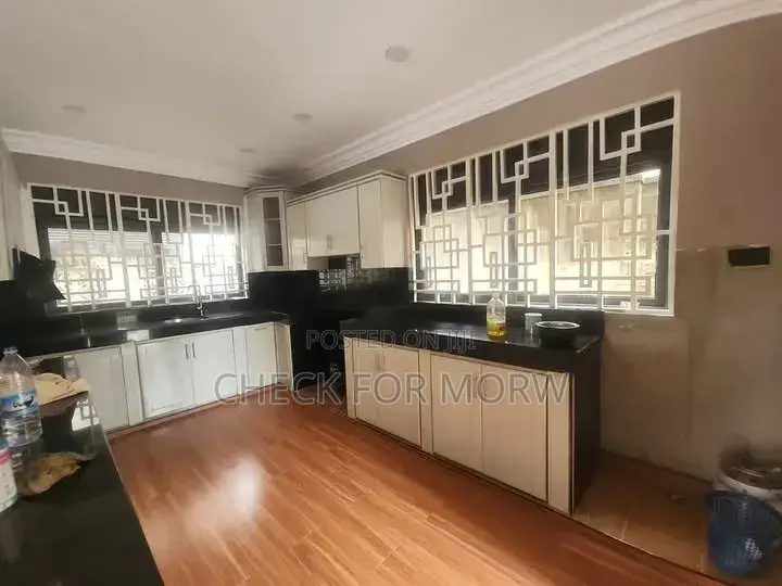 5bdrm Duplex in Buziga, Nakawa for rent