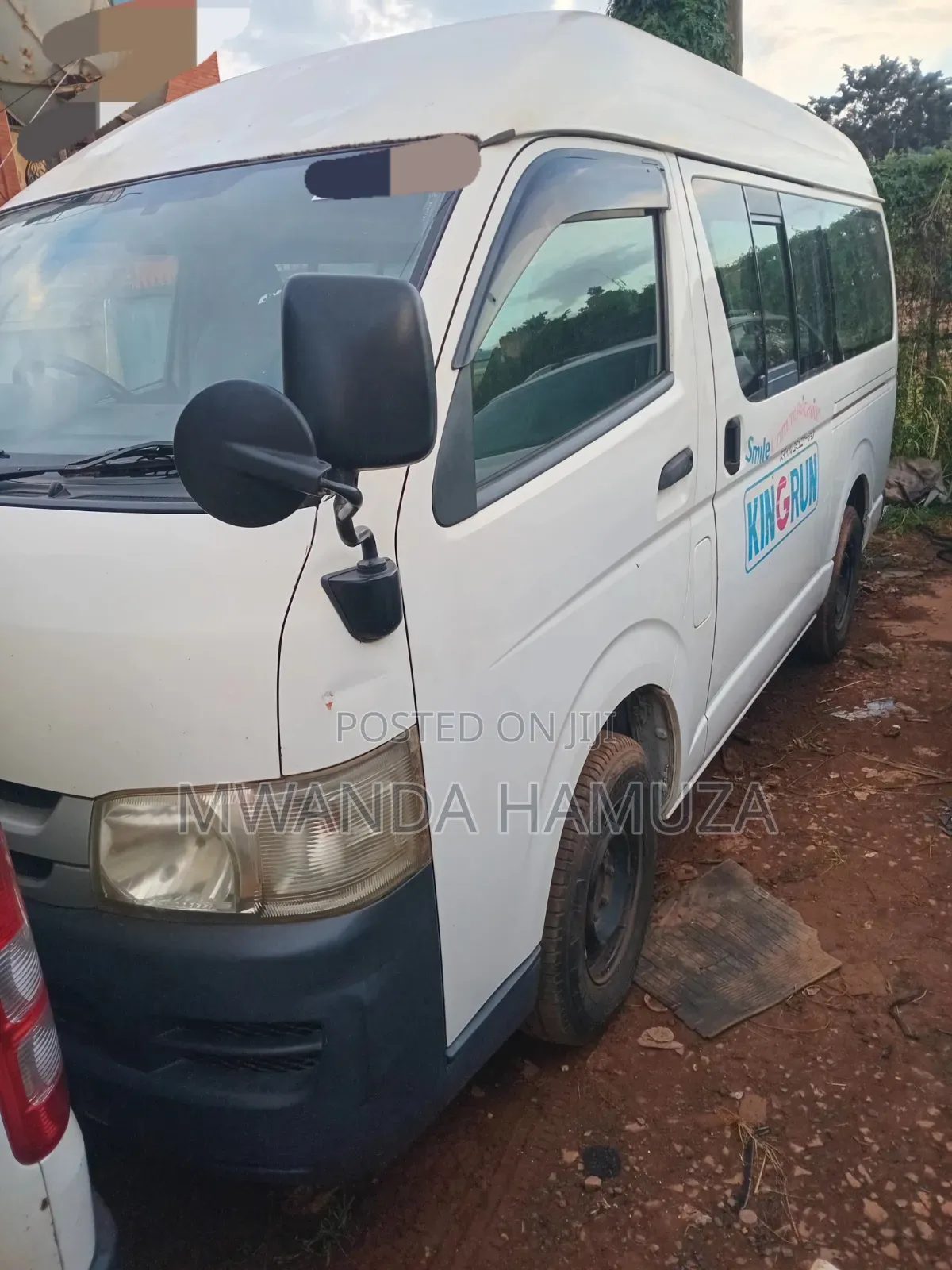Toyota HiAce 2012 White