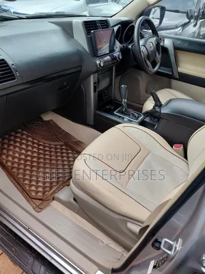 Toyota Land Cruiser Prado 2014 Silver