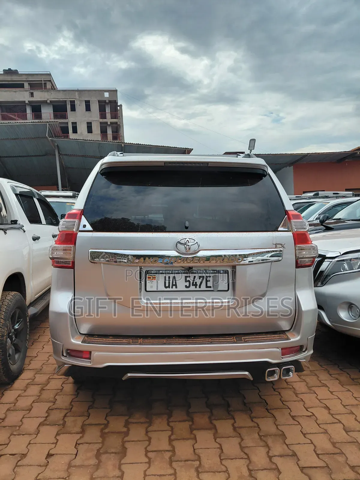 Toyota Land Cruiser Prado 2014 Silver