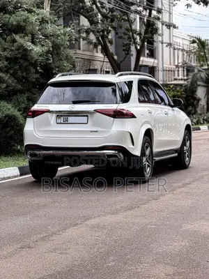 Mercedes-Benz GLE-Class 2019 White