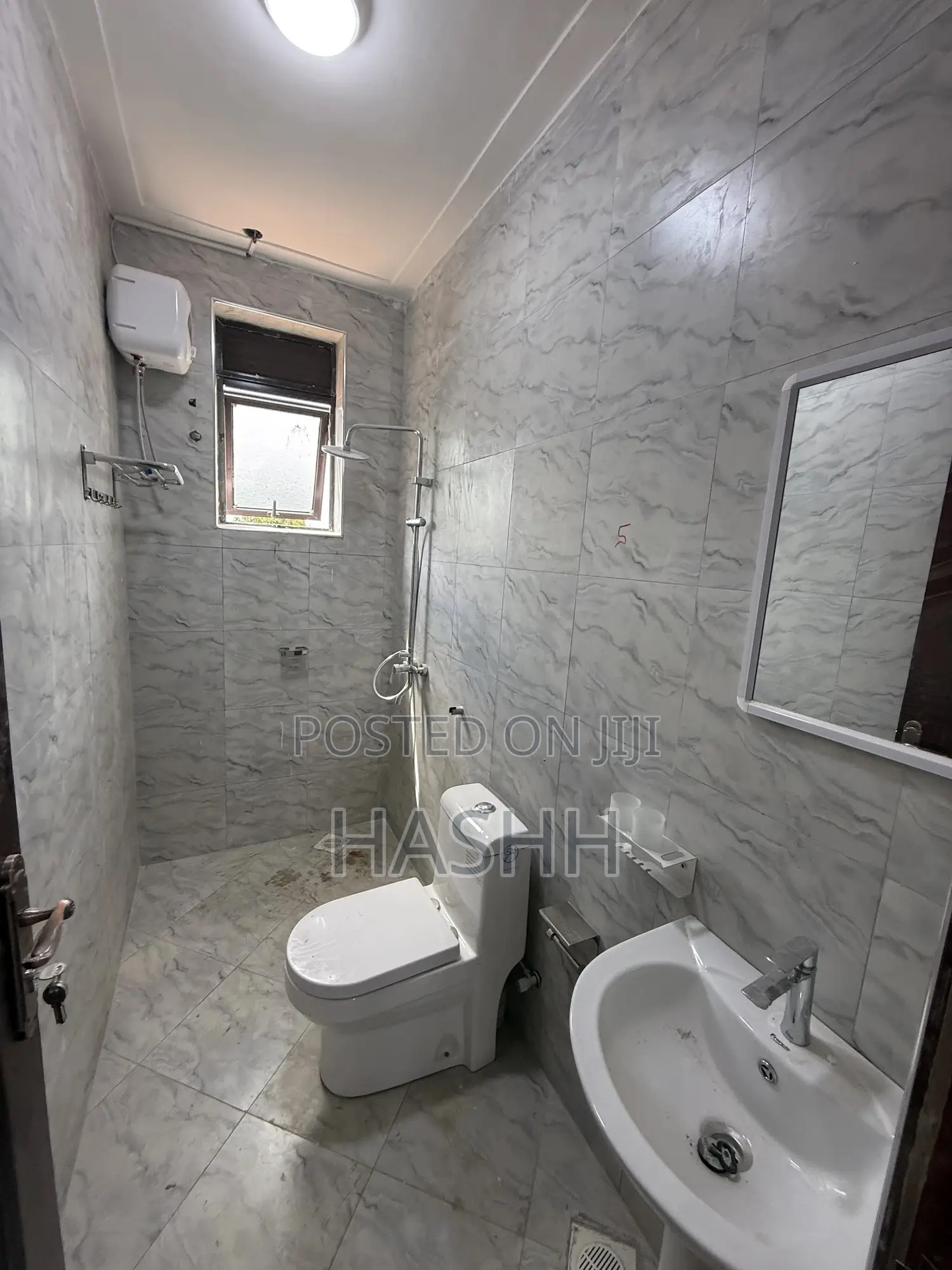 1bdrm Apartment in Muyenga, Central Division for rent