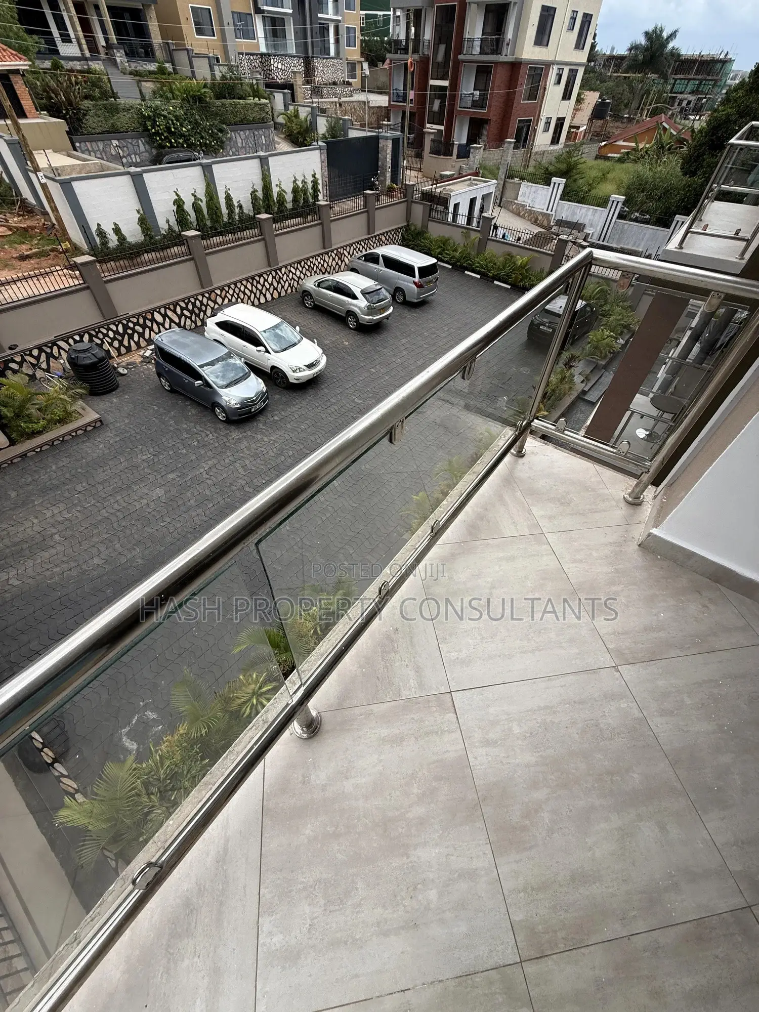 1bdrm Apartment in Muyenga, Central Division for rent