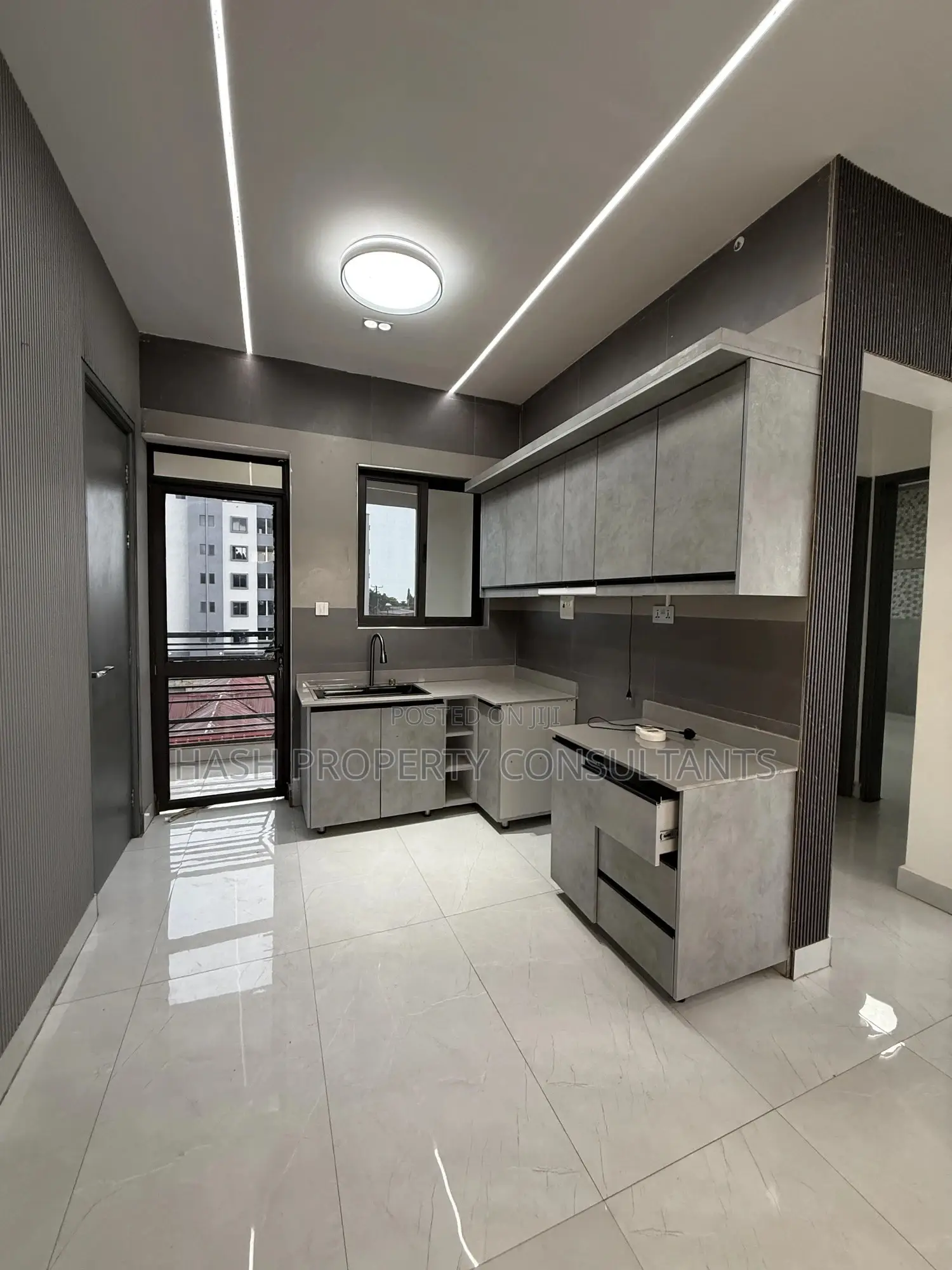1bdrm Apartment in Muyenga, Central Division for rent