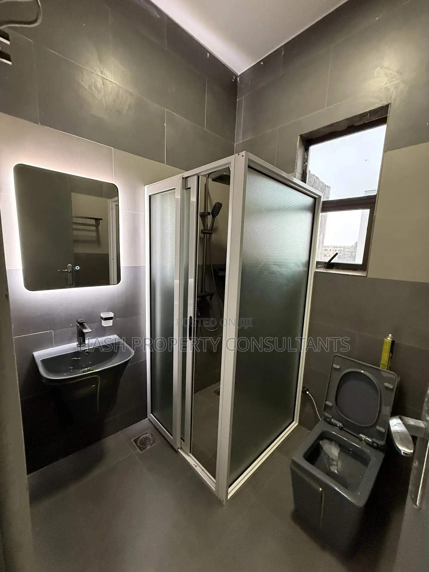 1bdrm Apartment in Muyenga, Central Division for rent