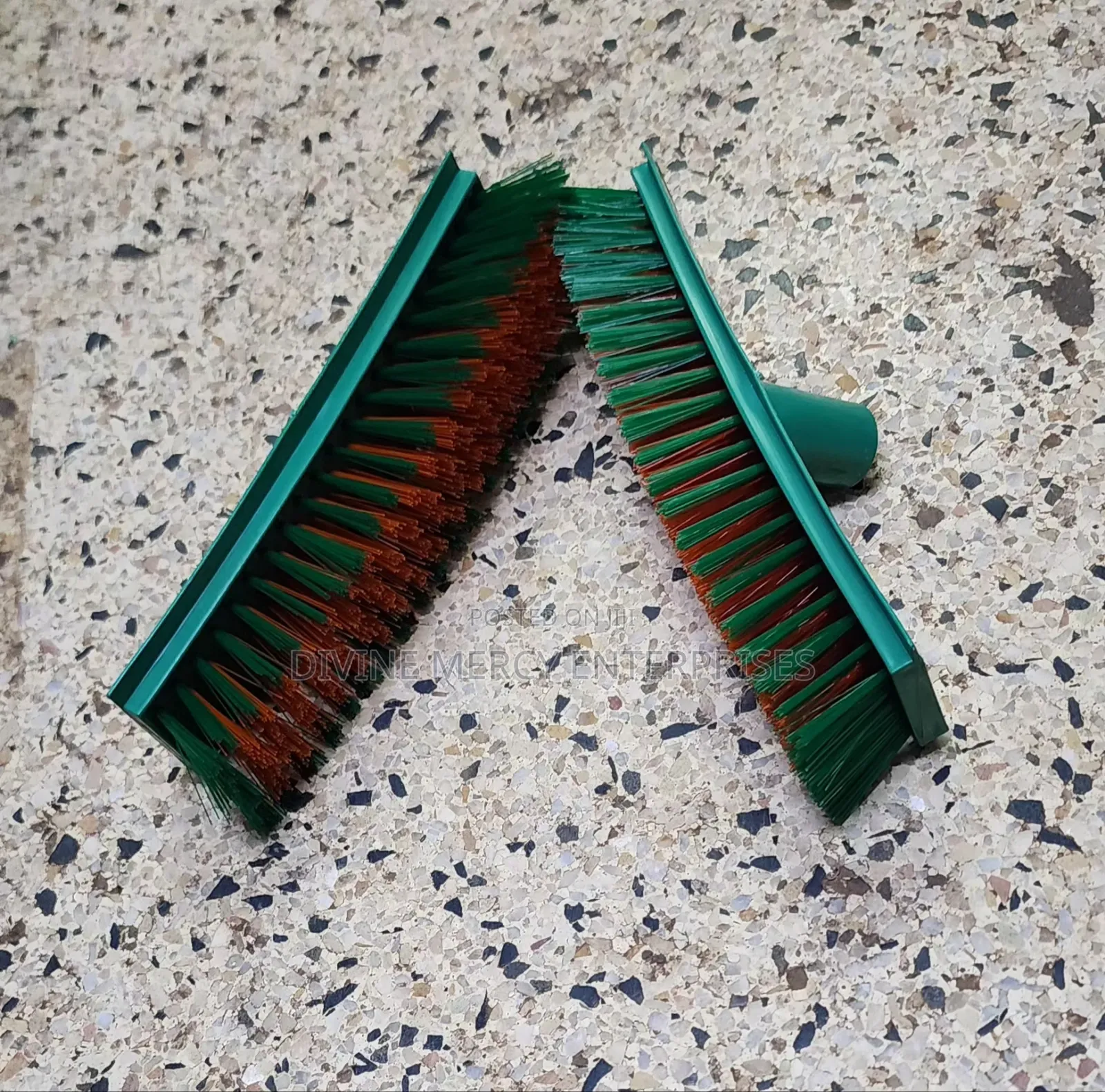 Srumbing Brush