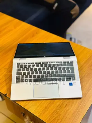 Laptop HP EliteBook x360 830 G6 16GB Intel Core i7 SSD 256GB