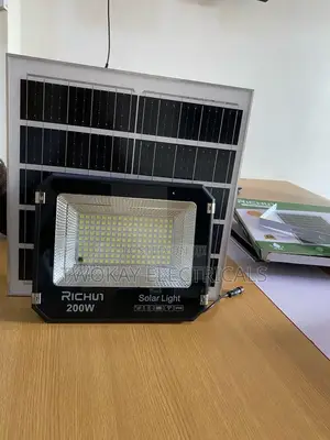 200w Solar Flood Light