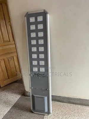 200w Commercial Solar Street Light