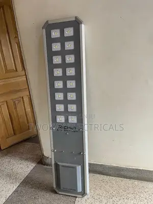 200w Commercial Solar Street Light