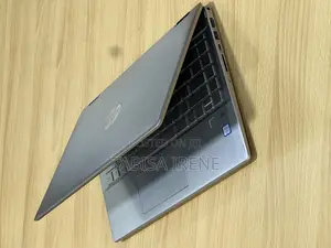 New Laptop HP Pavilion x360 8GB Intel Core i5 SSD 256GB