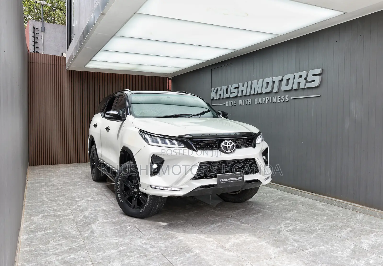 Toyota Fortuner 2015 White
