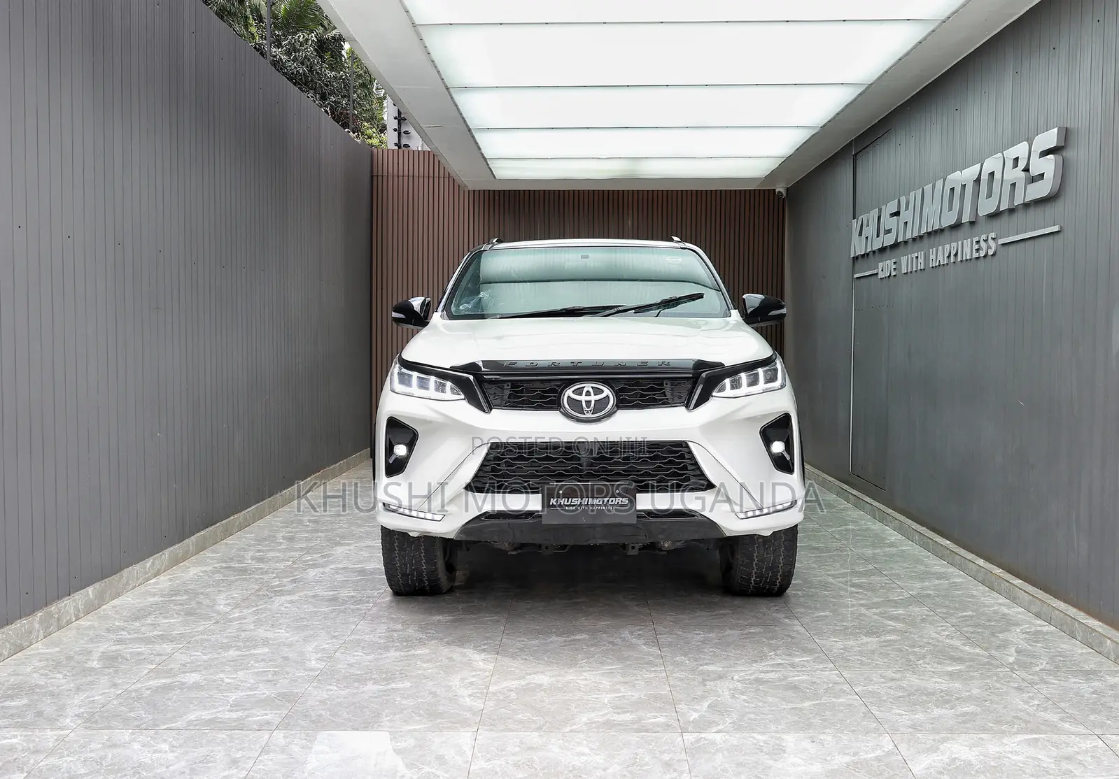 Toyota Fortuner 2015 White