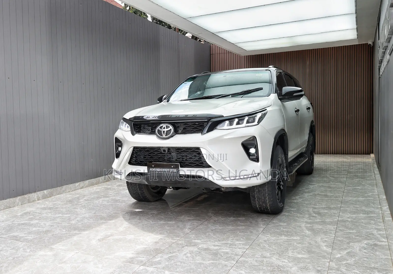 Toyota Fortuner 2015 White