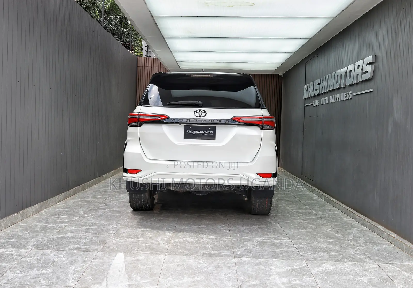 Toyota Fortuner 2015 White