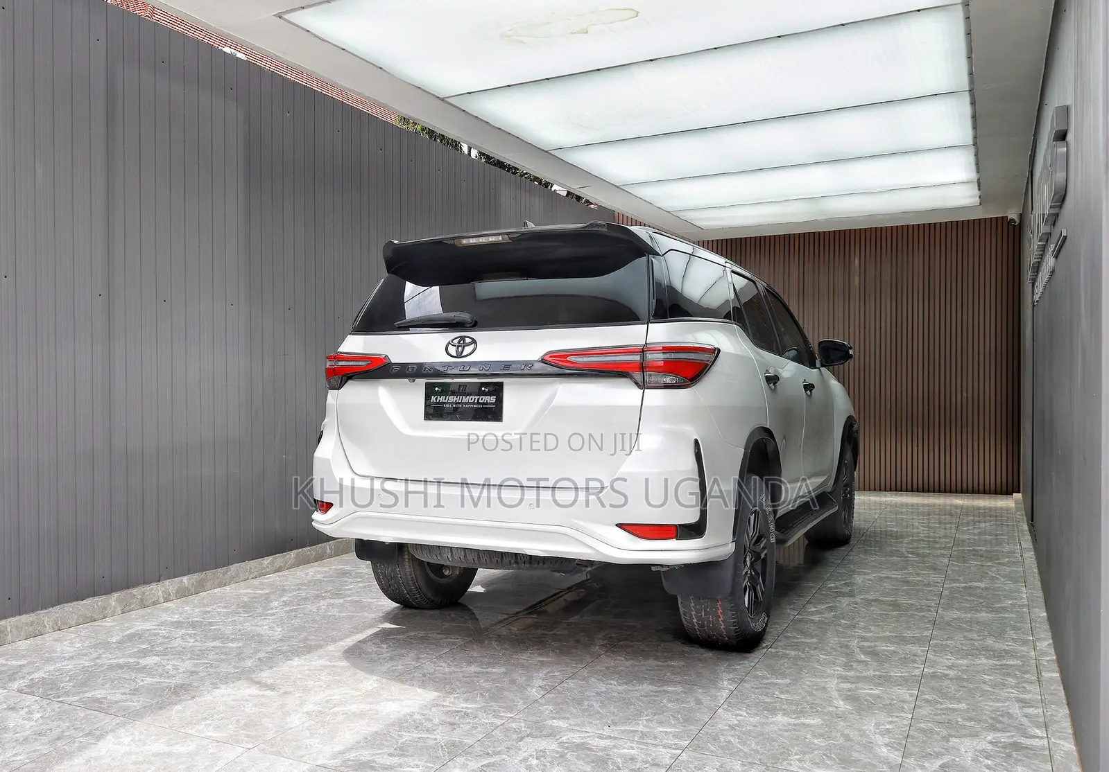 Toyota Fortuner 2015 White