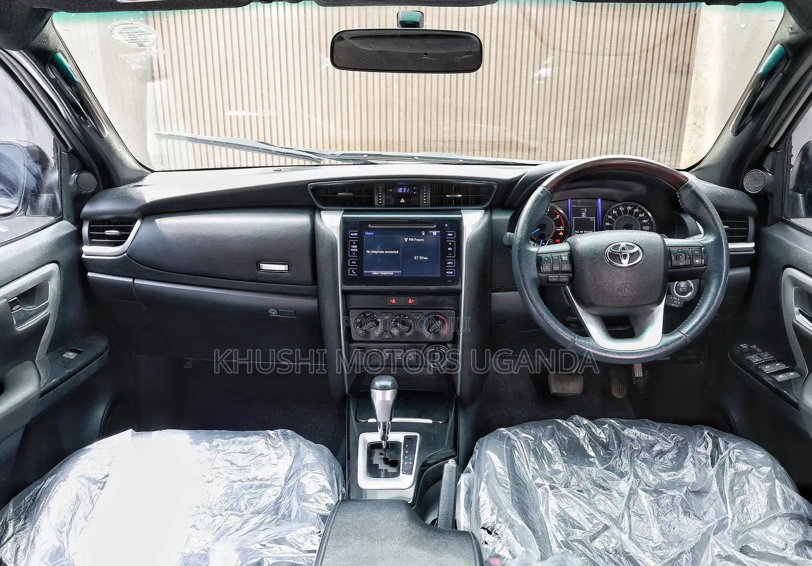 Toyota Fortuner 2015 White