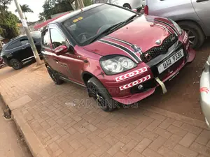 Toyota Vitz 2005 Black