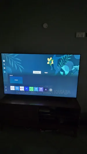 Samsung Du8000