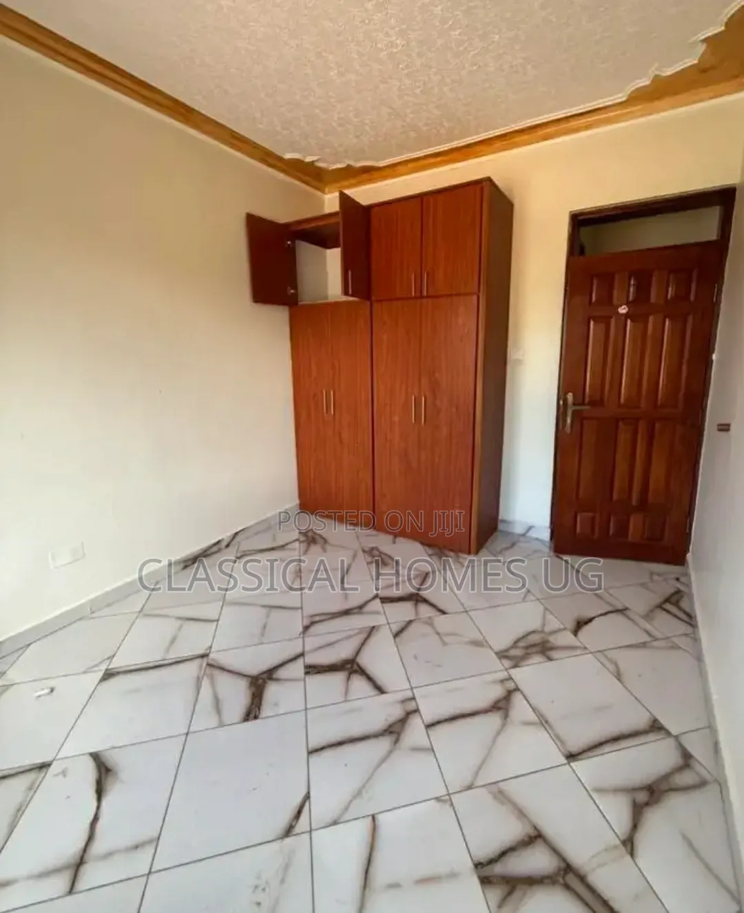 3bdrm Apartment in Kyambogo, Central Division for rent