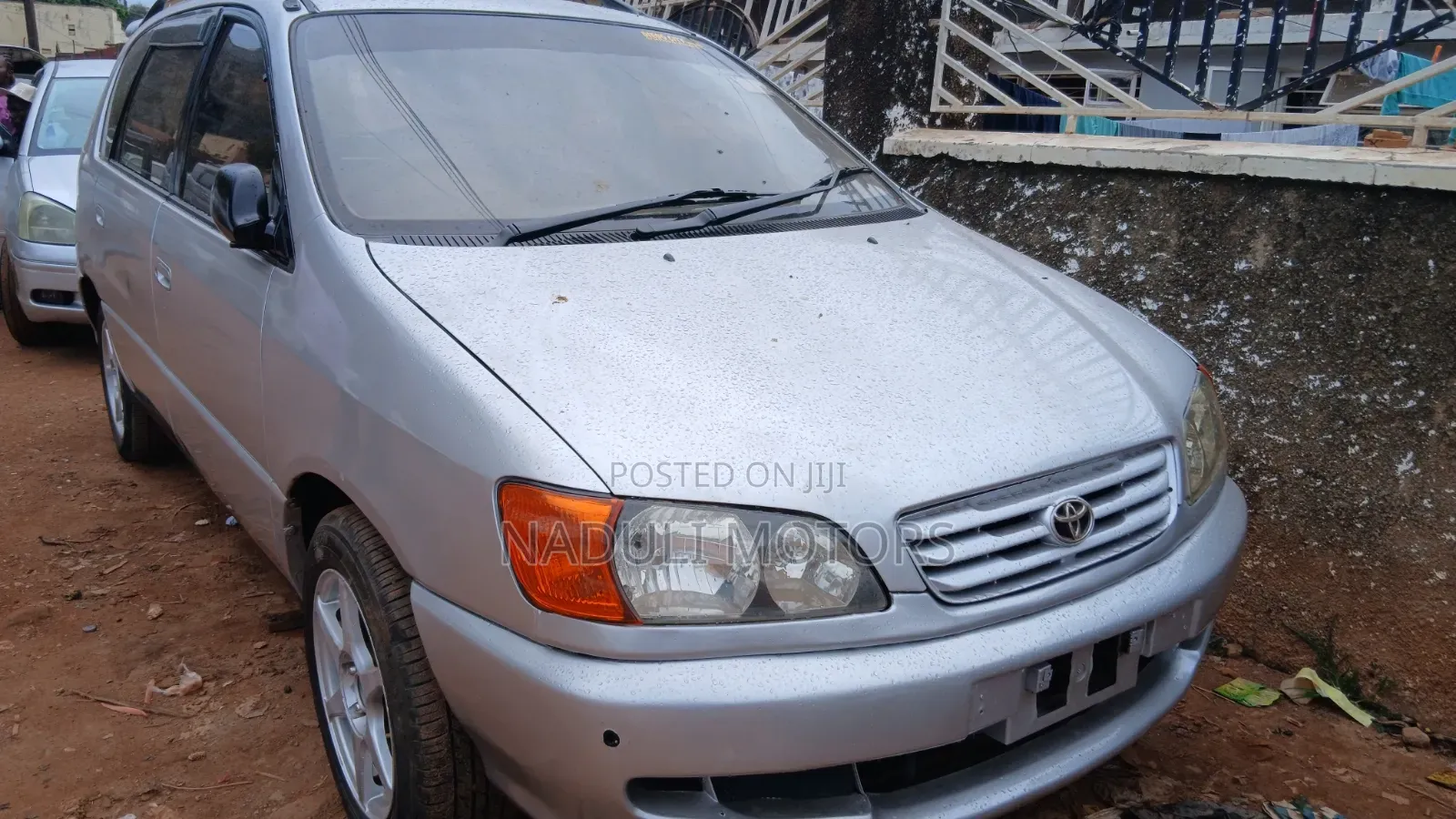 Toyota Ipsum 2000 Silver