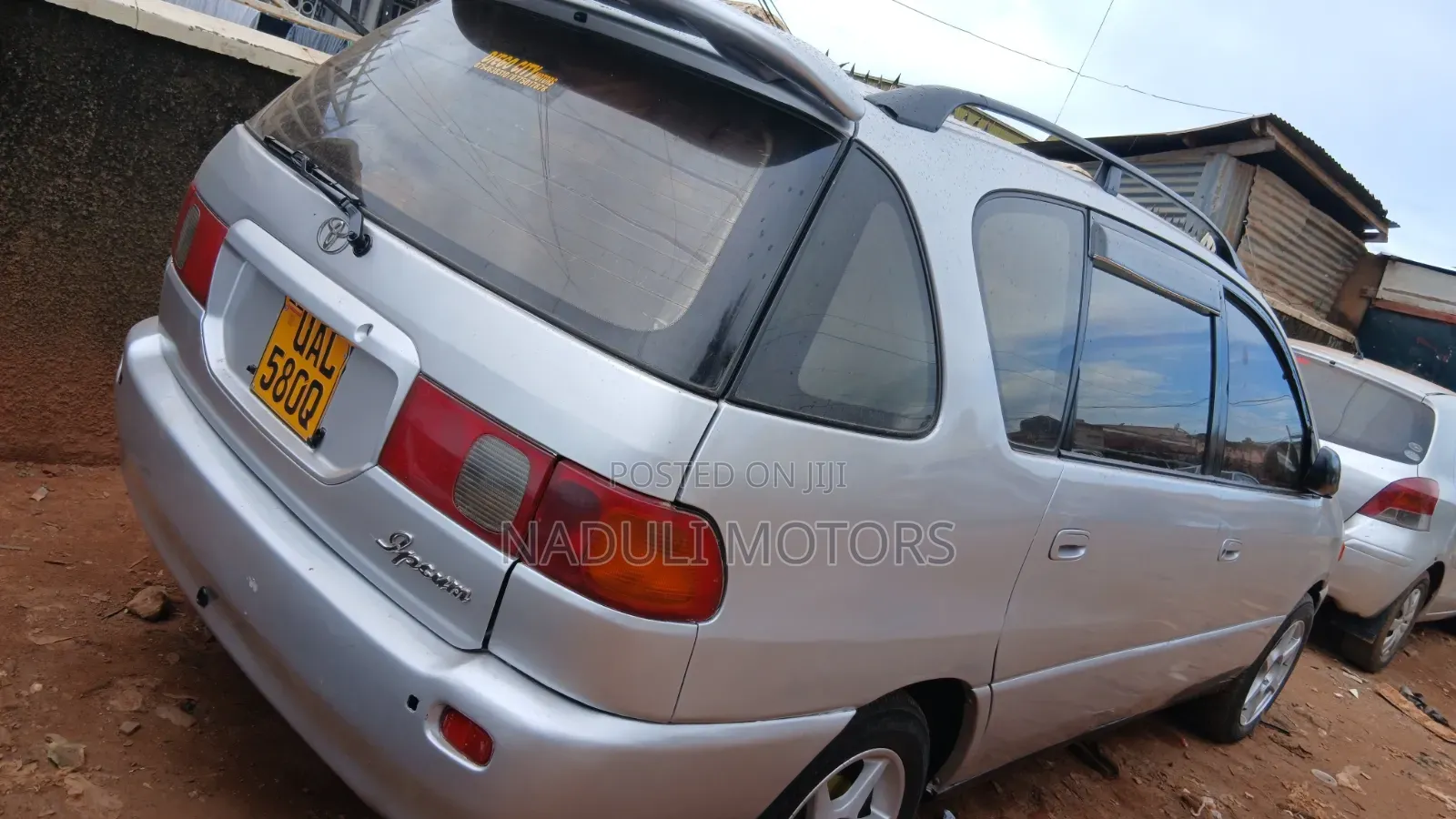 Toyota Ipsum 2000 Silver